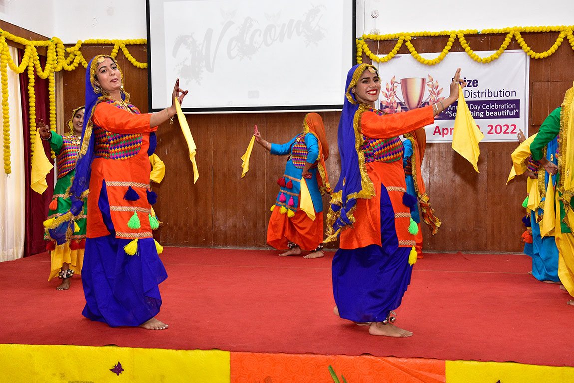 G. H. G Khalsa College of Education, Gurusar Sadhar Organized
Annual Prize Distribution and Farewell Function